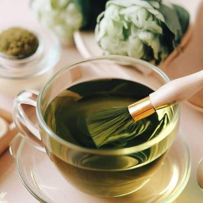 Guía completa: Cómo sacarle provecho al Verde de Malaquita en tu rutina de belleza